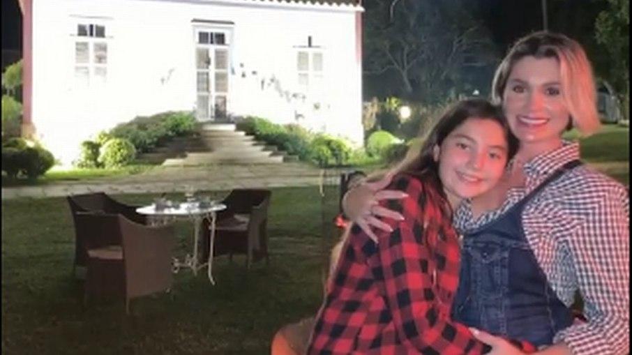 Flávia Alessandra e Otaviano Costa celebram aniversário da filha; veja