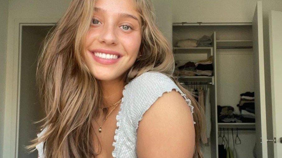 Influencer, sucesso no OnlyFans, é presa por esfaquear o namorado