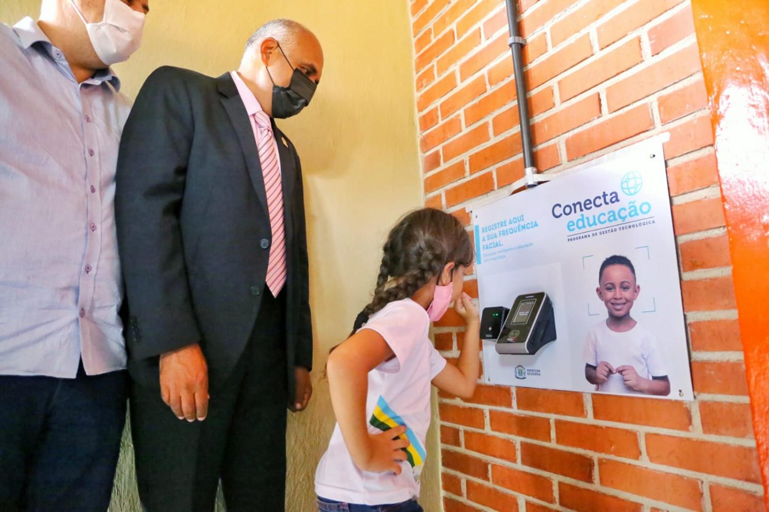 Lançado sistema de reconhecimento facial na rede municipal de Educação de Goiânia