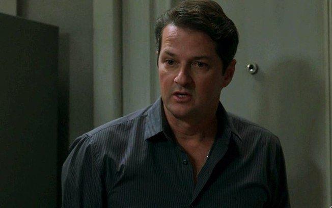 'Pega Pega': graças a Malagueta, Athaíde é preso e Maria Pia surta com o amante