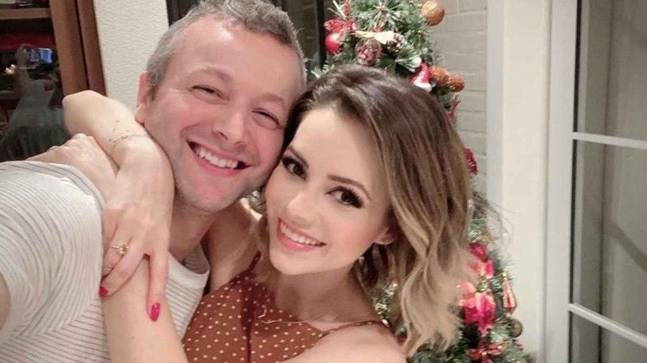 Sandy comemora aniversário do marido com linda declaração: 