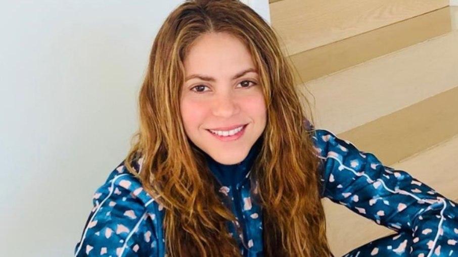 Shakira desabafa sobre xenofobia no começo da carreira: 'Perguntavam de drogas'