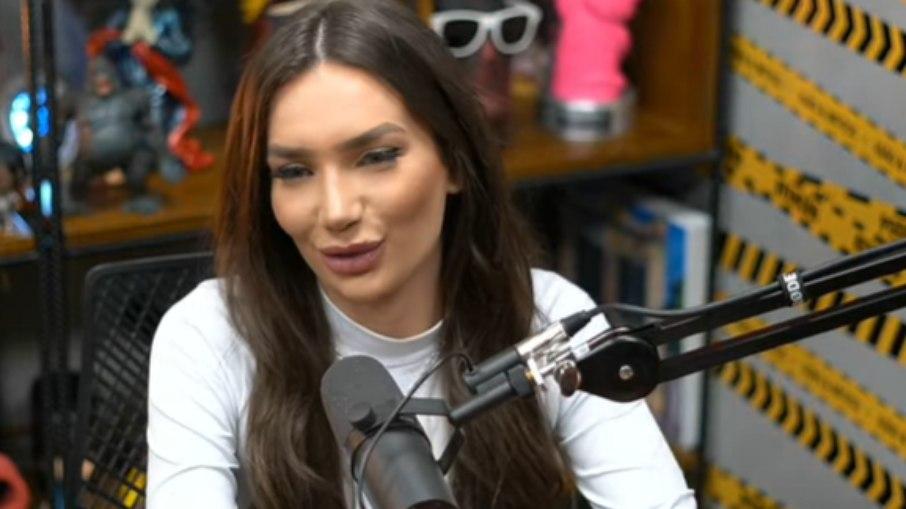 Stéfani Bays diz que não atendeu expectativas do diretor de 'A Fazenda'