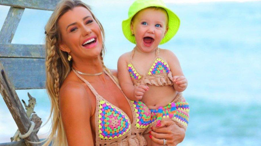 Ana Paula Siebert desabafa sobre final de semana com a filha e é criticada