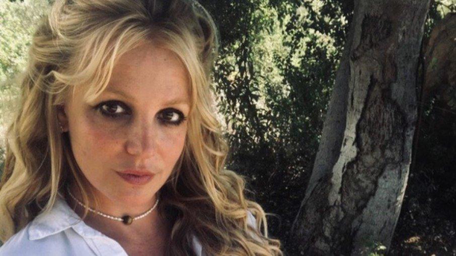 Britney Spears posta vídeo de fãs em festa ao celebrar liberdade