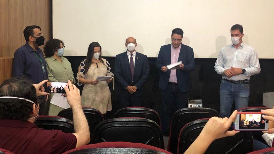 Cultura divulga os selecionados para o Fica