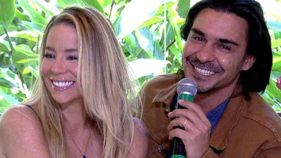 Danielle Winits se declara em aniversário de André Gonçalves