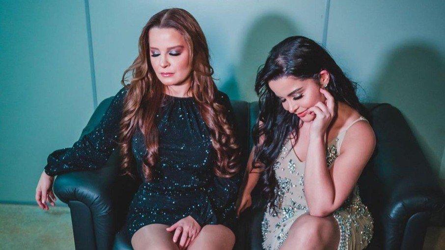 Maiara e Maraisa homenageiam Marília em 1º show após morte da cantora; assista