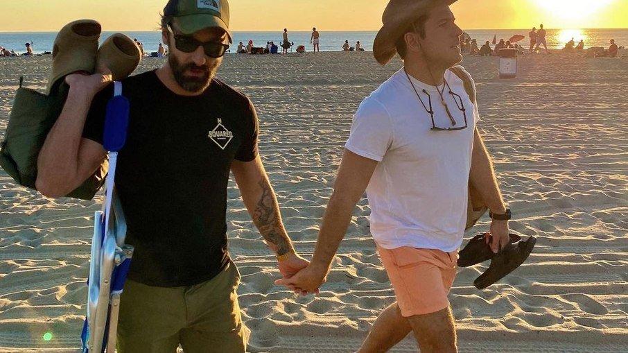 Marco Pigossi agradece apoio após se assumir gay: 