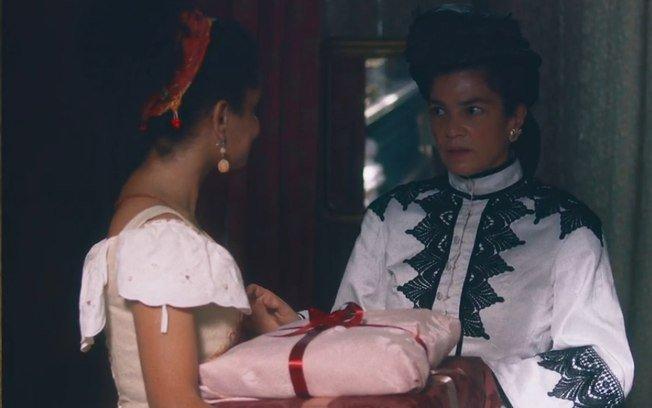 'Nos Tempos do Imperador': Zayla comete crime e é pega pela polícia