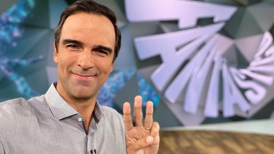 Saiba quanto Tadeu Schmidt receberá para apresentar o 