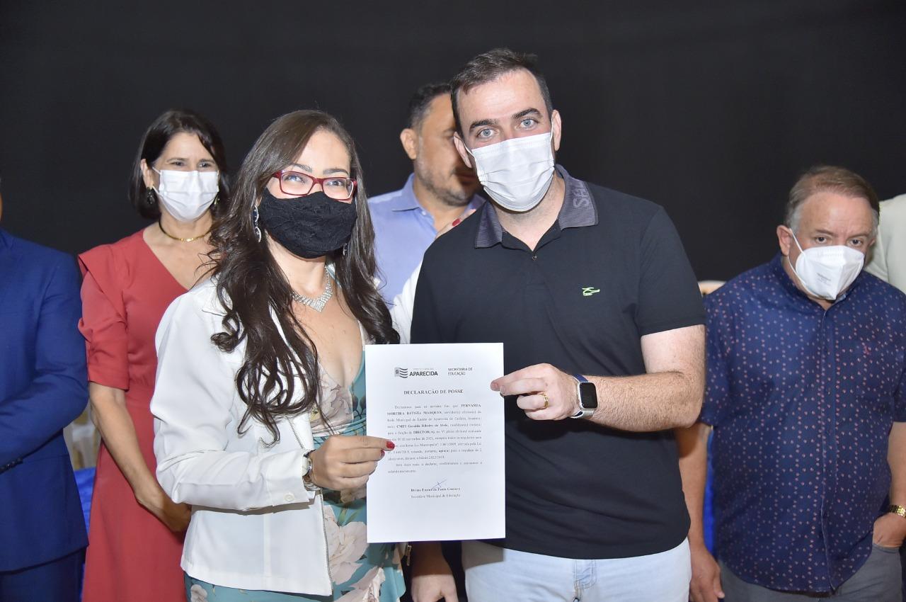 Aparecida de Goiânia: Prefeito Gustavo Mendanha anuncia abono salarial para servidores da educação