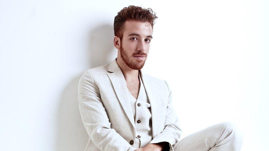 Com João Côrtes no elenco, 