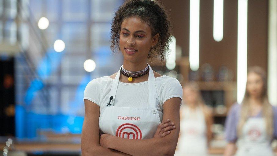 Eliminada do MasterChef critica regra do reality: 