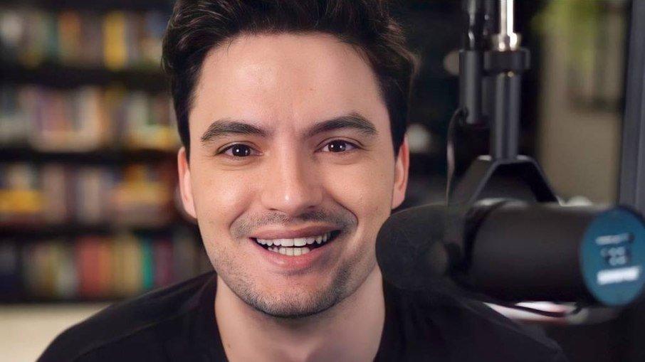 Felipe Neto faz postagens misteriosas e deixa fãs preocupados