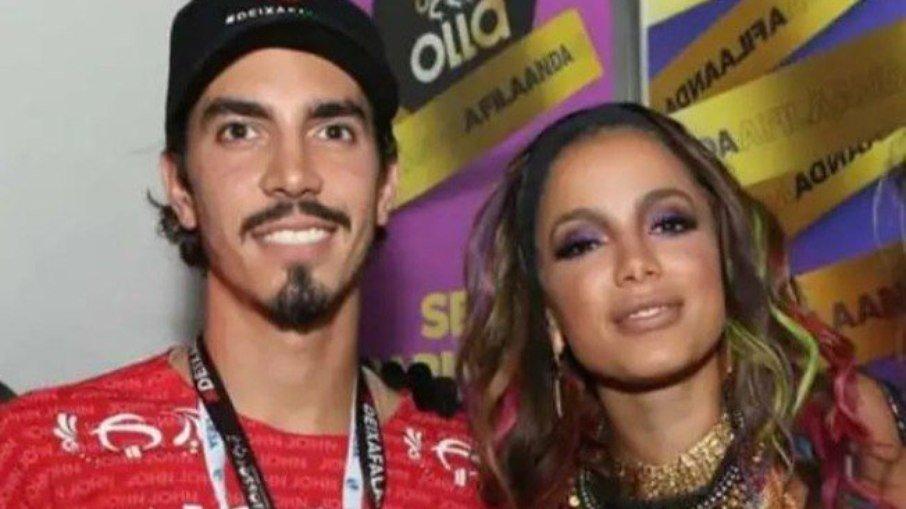 Gabriel David relembra namoro com Anitta e diz que não será bicheiro como o pai