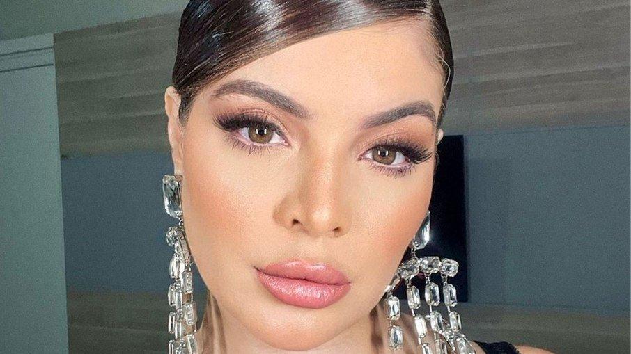 Gkay pede pessoas não tirarem fotos de famosos usando drogas em festa