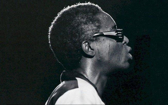 Itamar Assumpção será homenageado com estátua em São Paulo