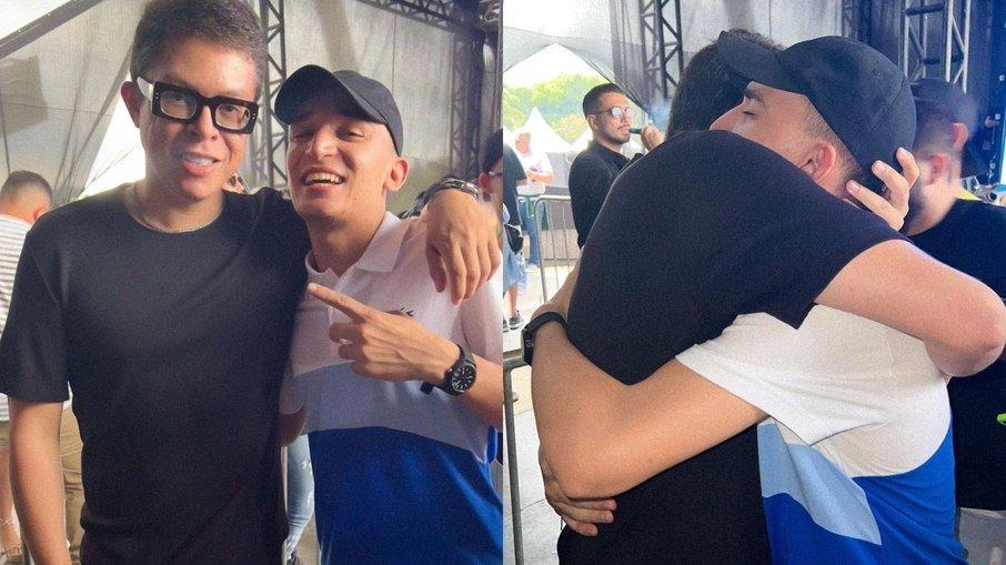 João Gomes tira foto abraçado com DJ Ivis: 