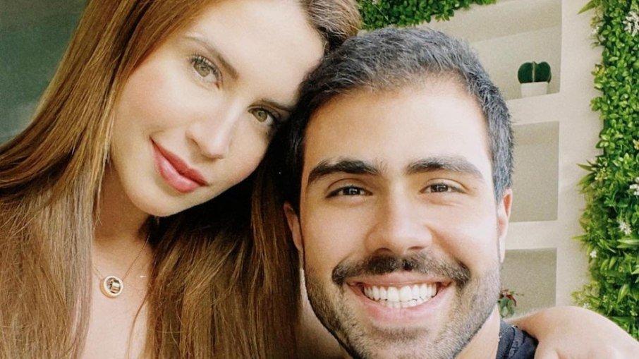 Juliano Laham e Raphaela Palumbo reatam namoro após boatos de traição