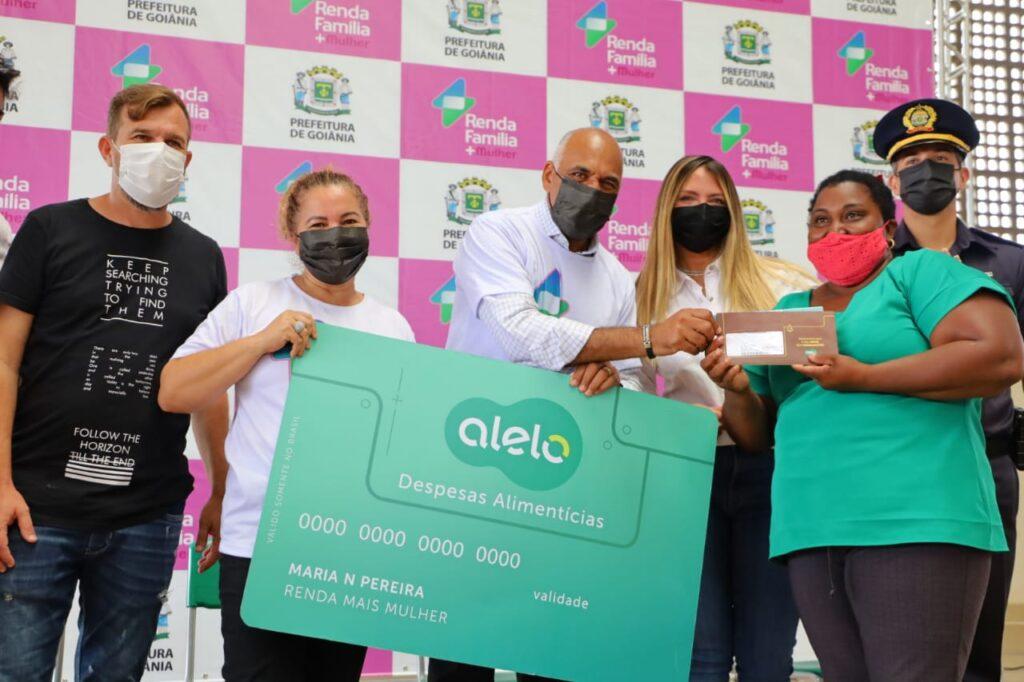 Mais 669 cartões do Renda Família Mais Mulher serão entregues nesta terça, 14