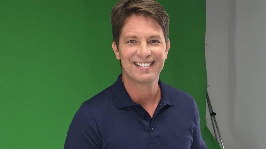 Mario Frias comemora título de personalidade do ano de Jair Bolsonaro