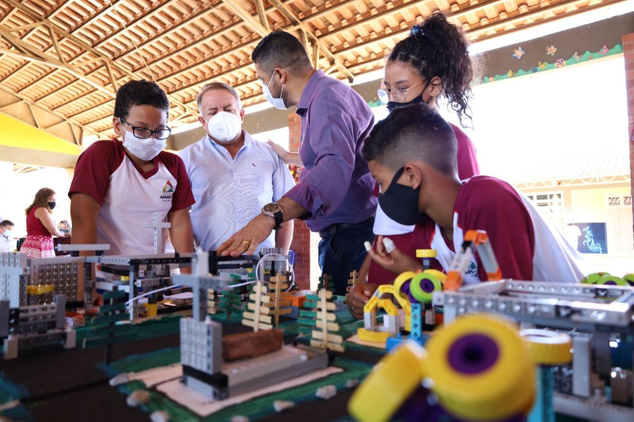 Robótica em Cena: competição marca encerramento do ano letivo em Aparecida
