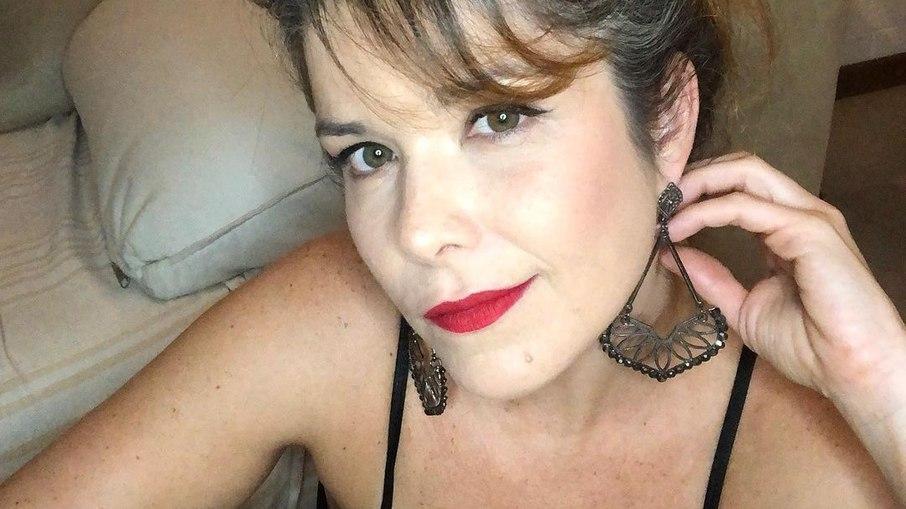 Samara Felippo revela situações de assédio nos bastidores da televisão