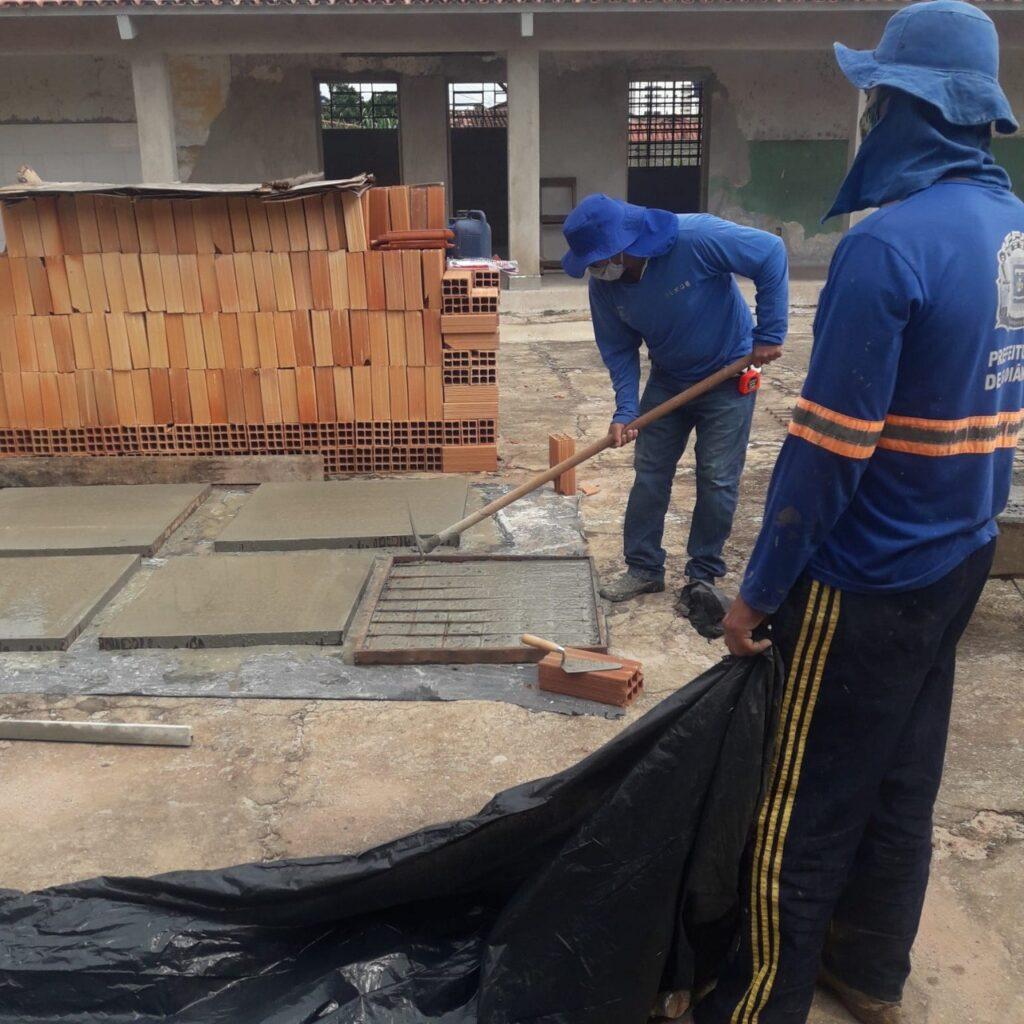 Seinfra trabalha nas escolas Donata Monteiro e Santa Terezinha nesta segunda, 27