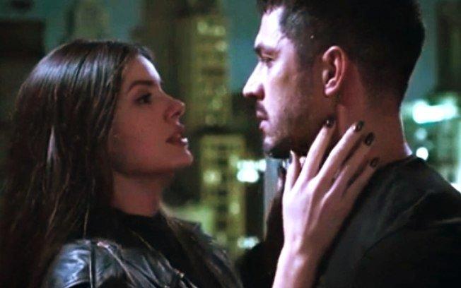 'Verdades Secretas 2': Angel é drogada por Cristiano e confessa