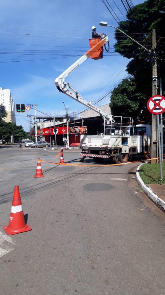 Ações de infraestrutura chegam a 90 bairros nesta terça, 18