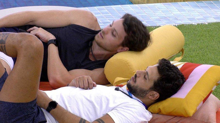 'BBB 22': Rodrigo diz que tem relacionamento fora do reality