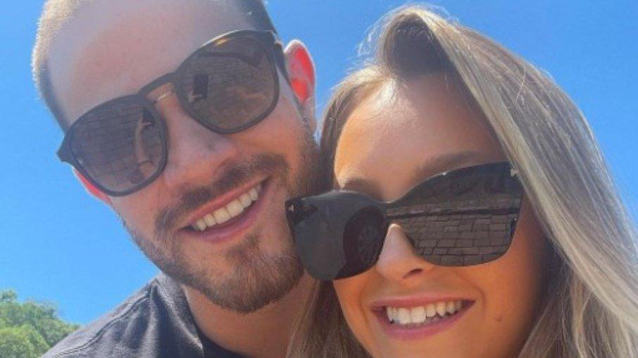 Conheça Felipe Becari, o vereador namorado de Carla Diaz