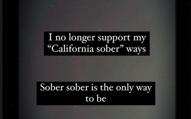 Demi Lovato muda o visual e faz tatuagem após terminar mais uma reabilitação