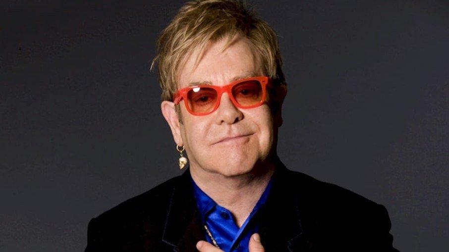 Elton John testa positivo para a Covid-19 e adia shows nos EUA