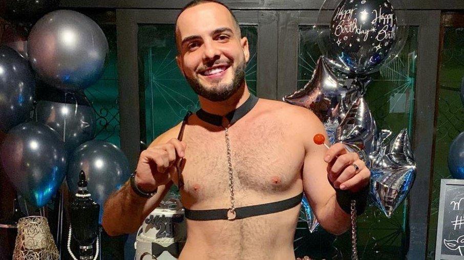 Ex-BBB ensina seguidores a cometerem crime e leva bronca de advogada