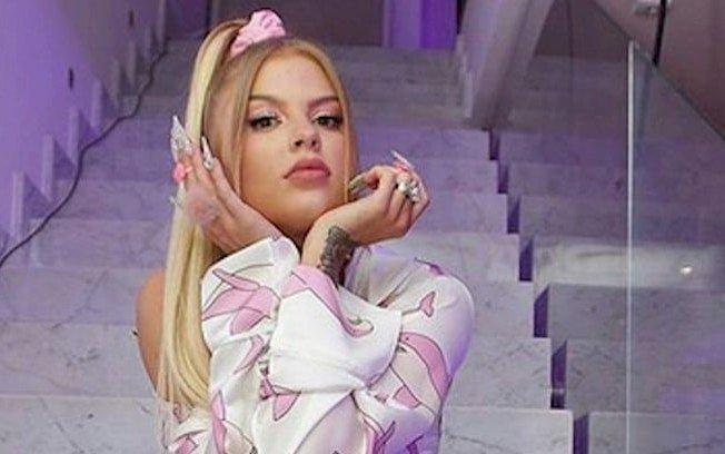 Luísa Sonza se esquiva ao falar de Vitão em show do Mumuzinho: 