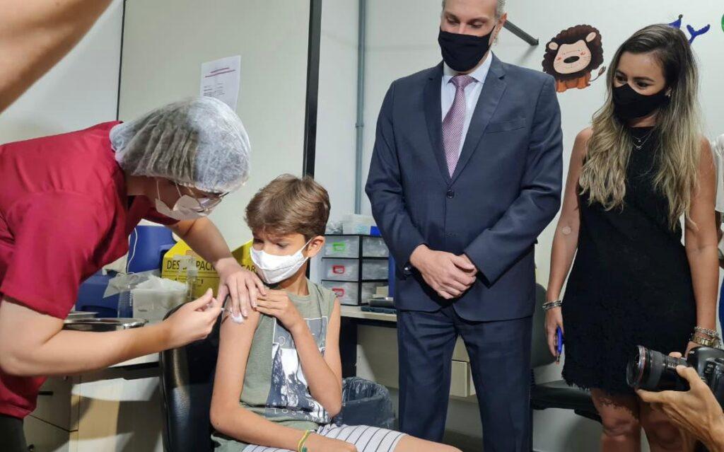 Primero dia de vacinação contra Covid-19 em crianças atinge a marca de 2.201 doses aplicadas