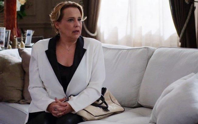 Um Lugar ao Sol - Elenice descobre segredo de Christian