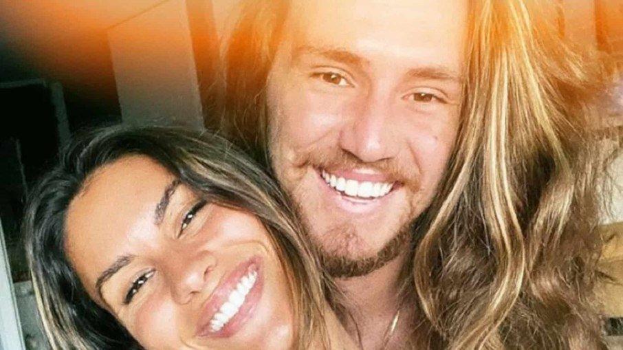 Vitor Kley e Carolina Loureiro terminam namoro