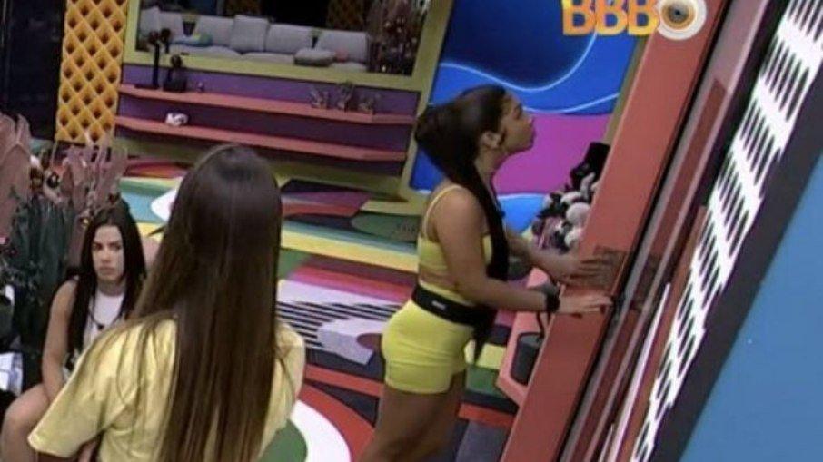 'BBB 22': Tadeu Schmidt mostra expulsão de Maria