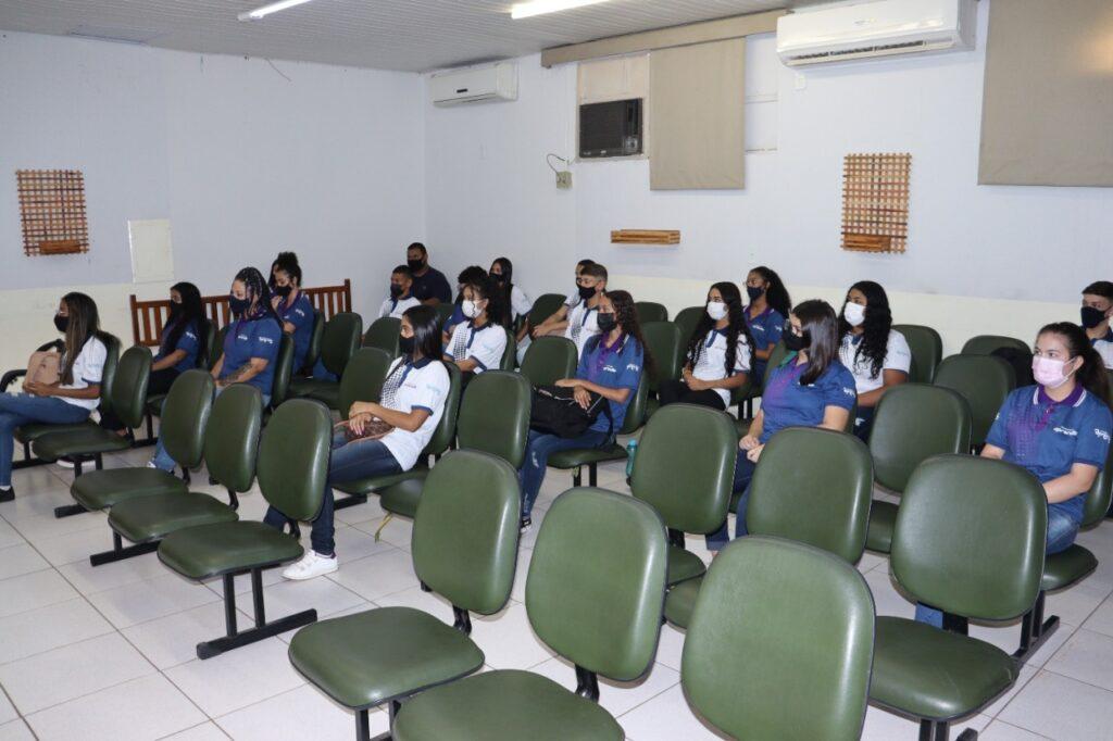 Comurg adere ao Programa Jovem Aprendiz e capacita 43 estudantes