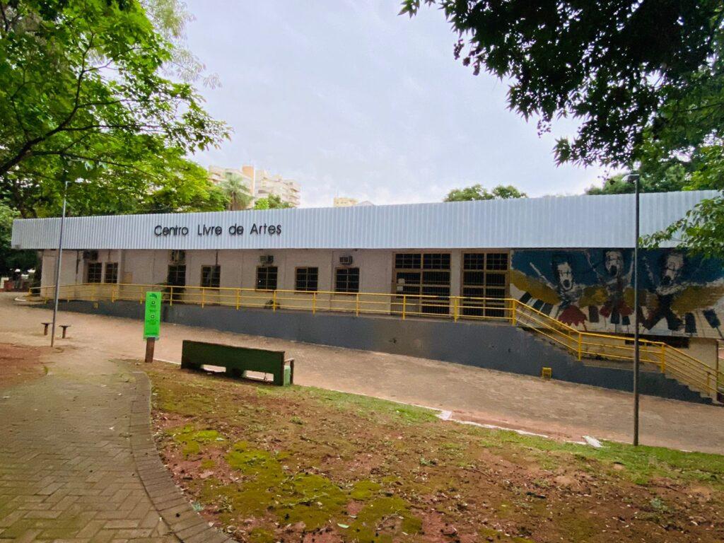 Formação prepara servidores do Centro Livre de Artes para volta às aulas