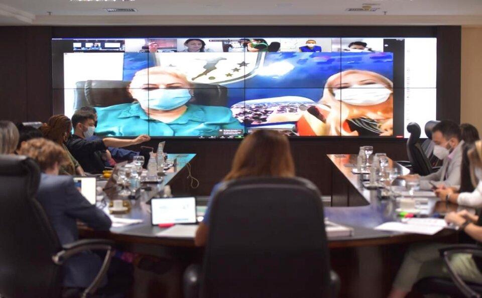 Gracinha Caiado realiza primeiro encontro com primeiras-damas e gestores sociais