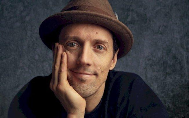 Jason Mraz faz show online para o lançamento de 
