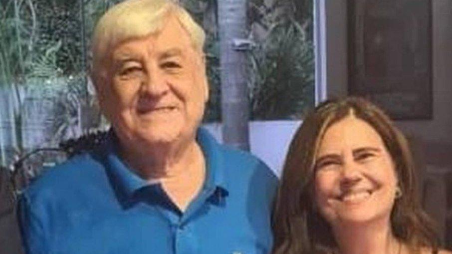 Lauro César Muniz é visto com Mayara Magri pela primeira vez