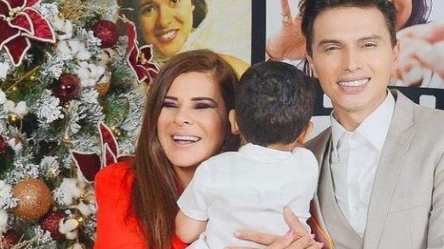 Mara Maravilha comemora adoção de filha: 