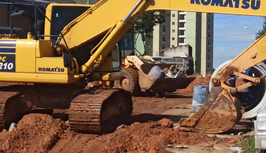 Prefeitura de Goiânia constrói galeria no Parque Oeste e leva às ruas 311 colaboradores da Seinfra