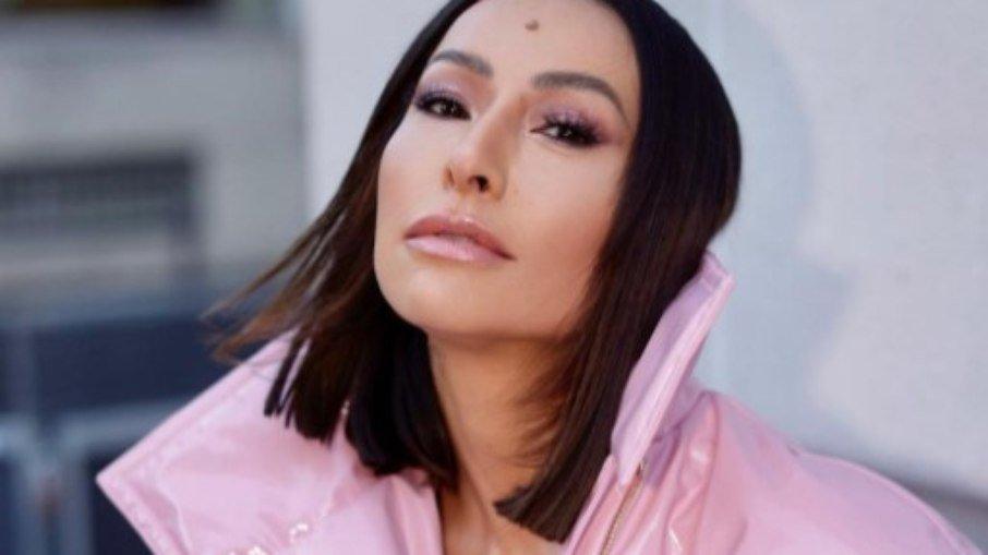 Após demissão de Sabrina Sato, saiba quem assumirá o Ilha Record