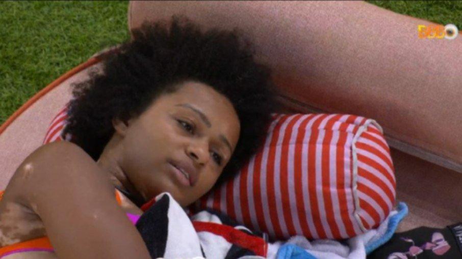 Equipe de Natália se pronuncia sobre briga: 